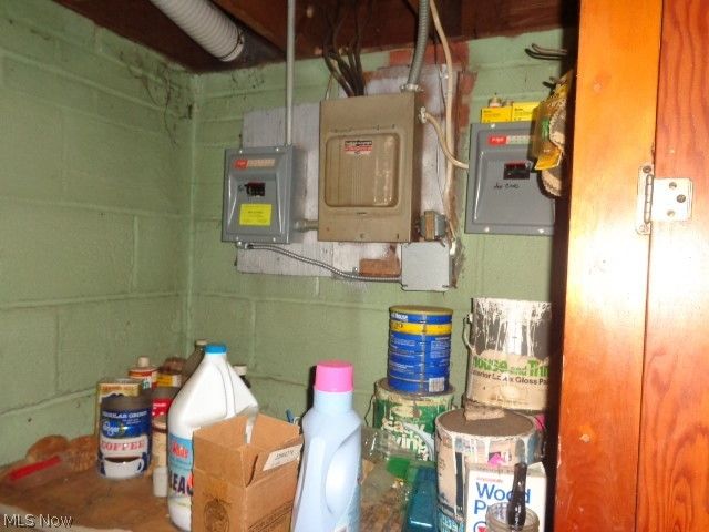 448 E 328th Street, Willowick, OH 44095