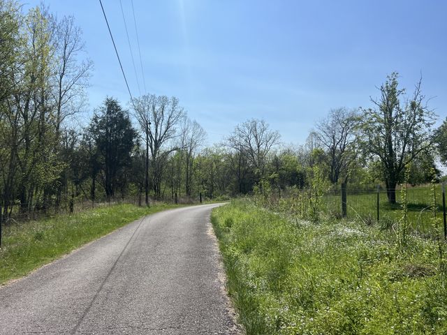 1025 Mill Rd, Lebanon, TN 37090