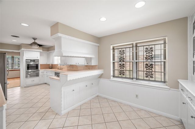 1815 Droxford Drive, Houston, TX 77008