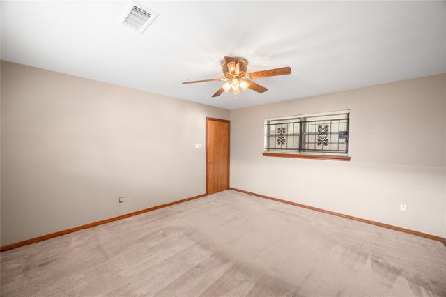 1815 Droxford Drive, Houston, TX 77008