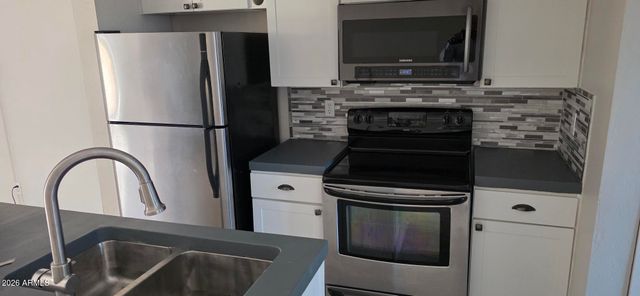 12123 W BELL Road 138, Surprise, AZ 85378