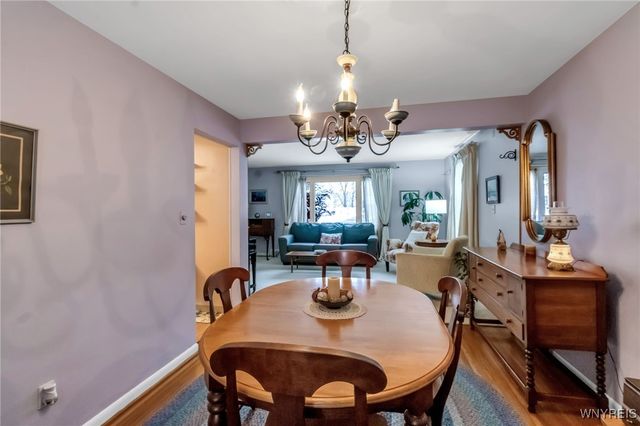 70 Melrose Road, Amherst, NY 14221