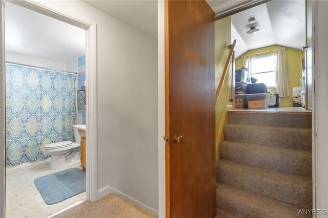 70 Melrose Road, Amherst, NY 14221