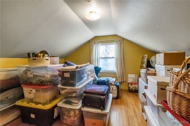 70 Melrose Road, Amherst, NY 14221