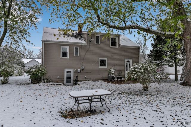 70 Melrose Road, Amherst, NY 14221