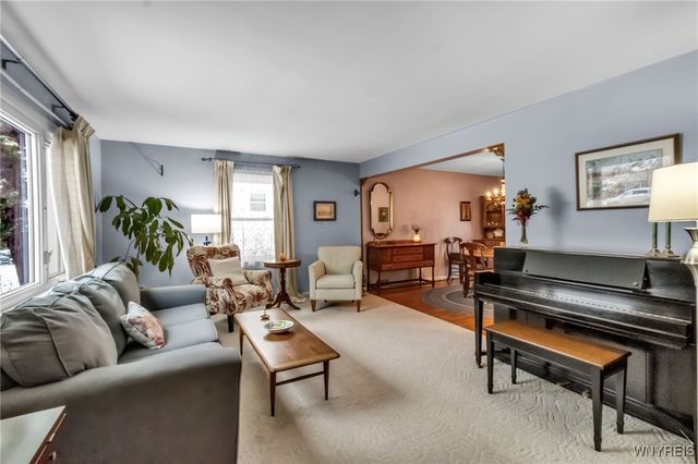 70 Melrose Road, Amherst, NY 14221