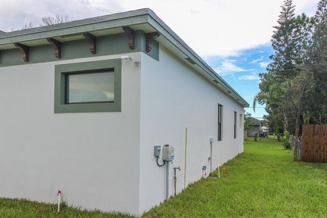 1143 SW Estaugh Avenue, Port St. Lucie, FL 34953