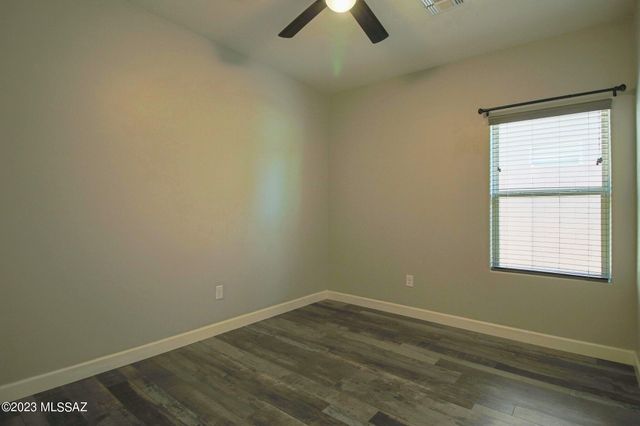 254 W Sg Posey Street, Vail, AZ 85641