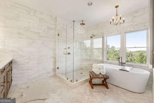 565 Willow Oak Way, Roswell, GA 30076