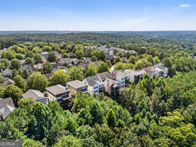 565 Willow Oak Way, Roswell, GA 30076