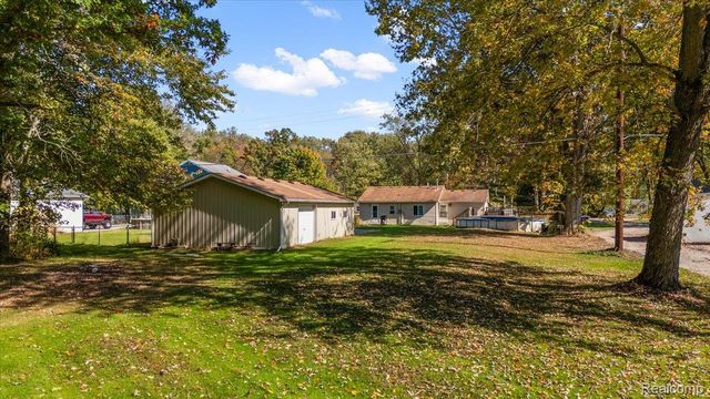 1533 Richman Road, Kimball Township, MI 48074