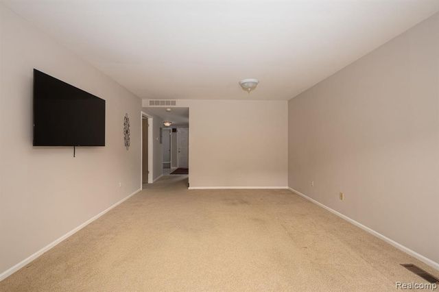 936 Wexford Way, Rochester Hills, MI 48307
