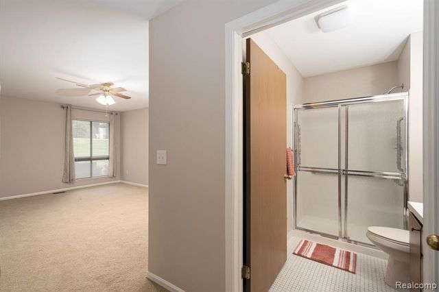 936 Wexford Way, Rochester Hills, MI 48307