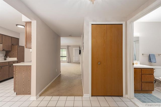 936 Wexford Way, Rochester Hills, MI 48307