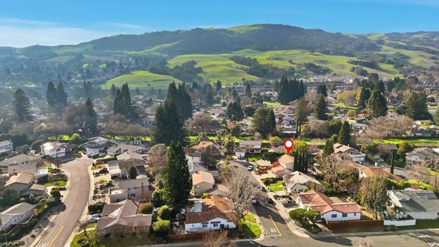 220 Daylight Place, Danville, CA 94526