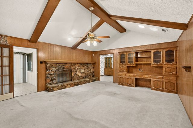 1000 Townsend Lane, Desoto, TX 75115