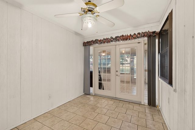 1000 Townsend Lane, Desoto, TX 75115