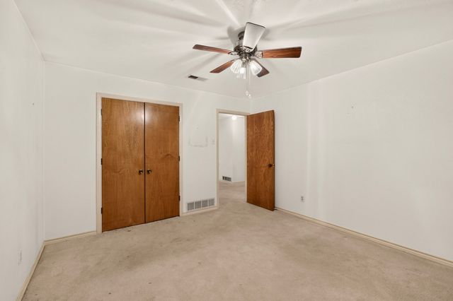 1000 Townsend Lane, Desoto, TX 75115