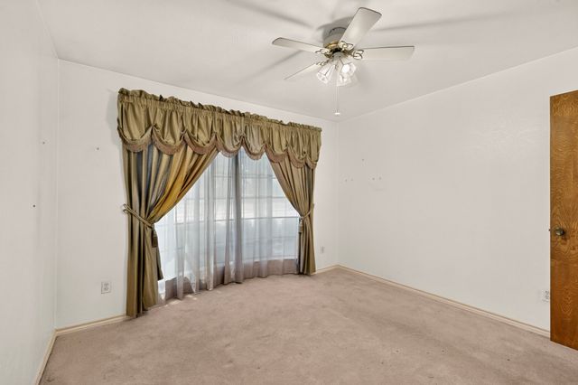 1000 Townsend Lane, Desoto, TX 75115