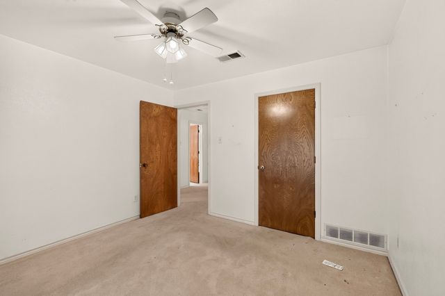 1000 Townsend Lane, Desoto, TX 75115