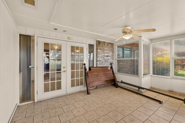 1000 Townsend Lane, Desoto, TX 75115