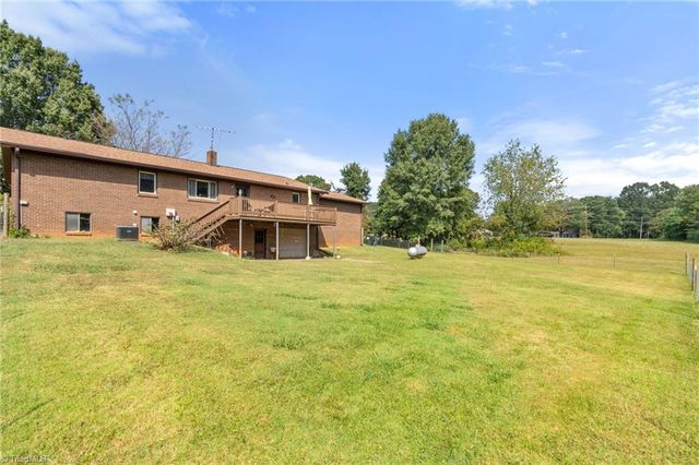 3740 Worrell Drive, Tobaccoville, NC 27050