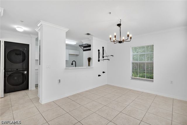 9076 Gervais CIR 410, Naples, FL 34120