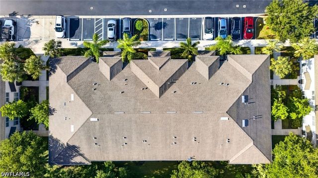 9076 Gervais CIR 410, Naples, FL 34120