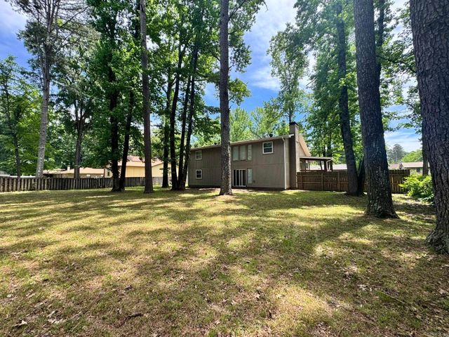 104 Foxdell Circle, Jacksonville, AR 72076