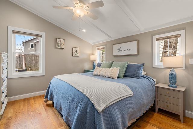 10 Cedar St, Hudson, MA 01749