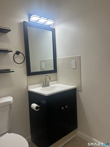 3370 Madison Avenue 10B, Bridgeport, CT 06606