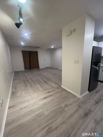 3370 Madison Avenue 10B, Bridgeport, CT 06606