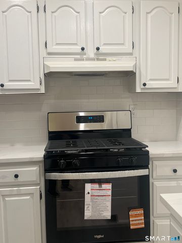 3370 Madison Avenue 10B, Bridgeport, CT 06606