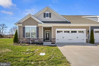 141 SEDMONT CIR, Smyrna, DE 19977