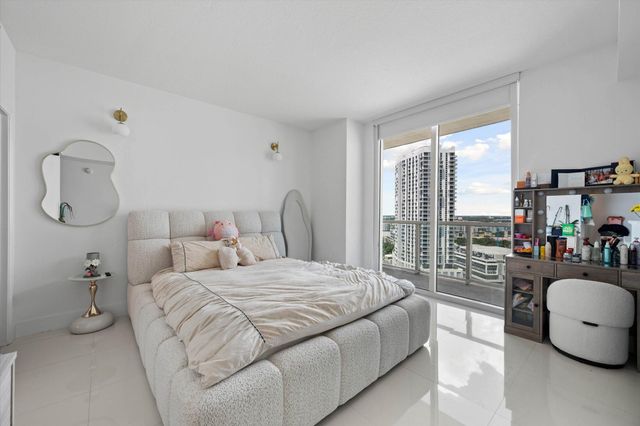 1900 N Bayshore Drive 2312, Miami, FL 33132