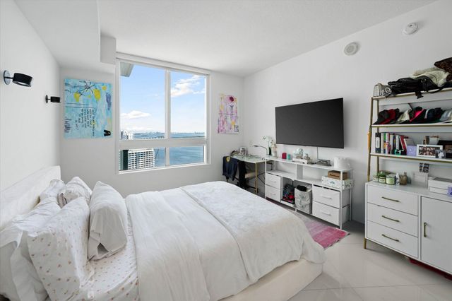 1900 N Bayshore Drive 2312, Miami, FL 33132