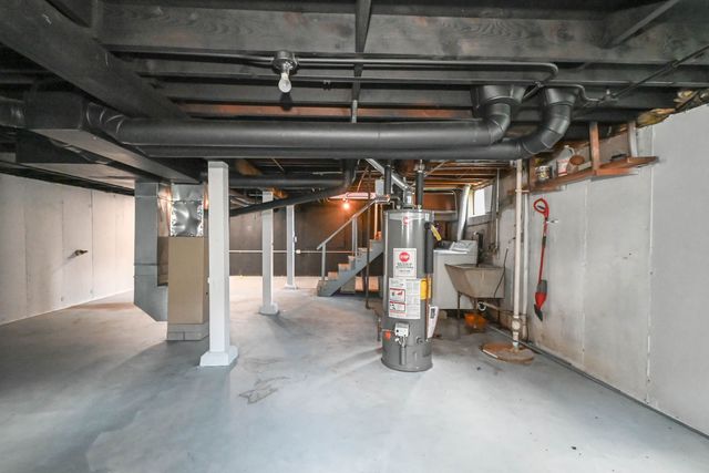 1636 Rice Street, Waukegan, IL 60087