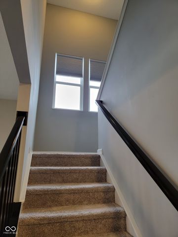 16123 Sedalia Drive, Fishers, IN 46040