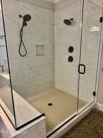 6934 N Sunrise Loop, Olive Branch, MS 38654