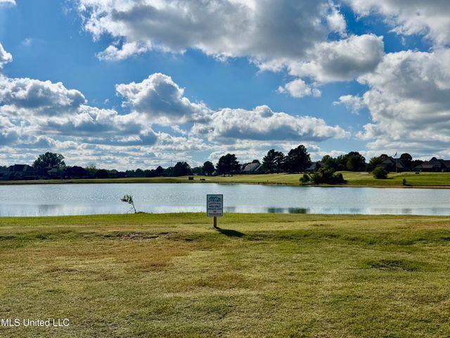 6934 N Sunrise Loop, Olive Branch, MS 38654