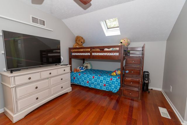 14770 Fairfield Drive, Granger, IN 46530