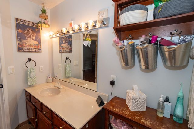 14770 Fairfield Drive, Granger, IN 46530