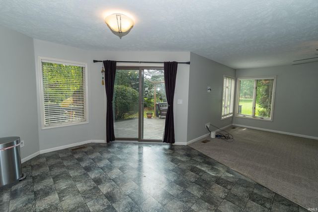 14770 Fairfield Drive, Granger, IN 46530