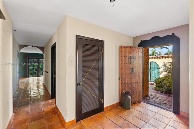 12351 SW 107th Ave, Miami, FL 33176