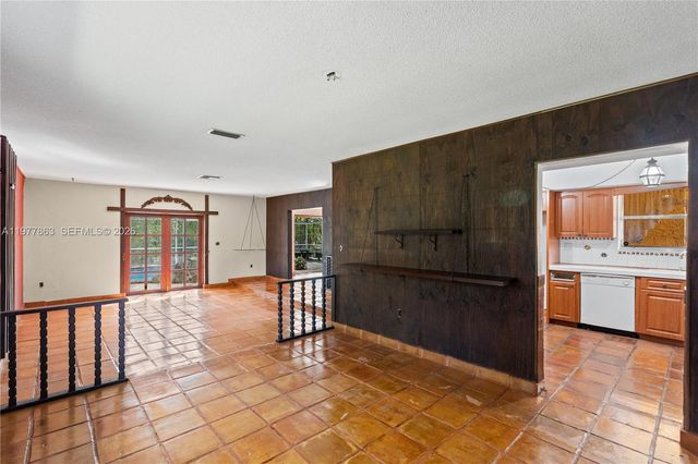 12351 SW 107th Ave, Miami, FL 33176