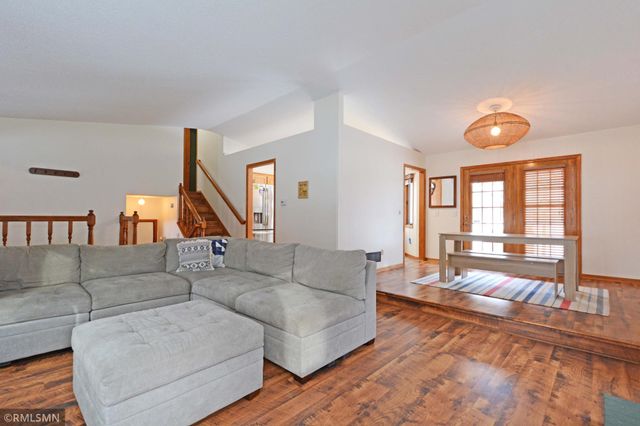 9246 Shenandoah Lane N, Maple Grove, MN 55369