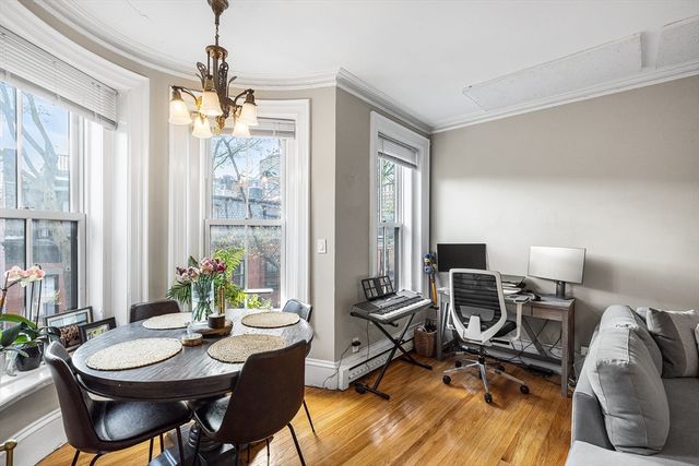 1 Saint Charles St 3, Boston, MA 02116