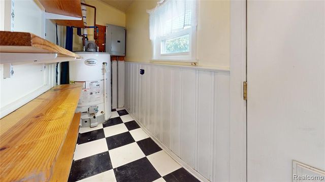 415 Gardenia Avenue, Royal Oak, MI 48067