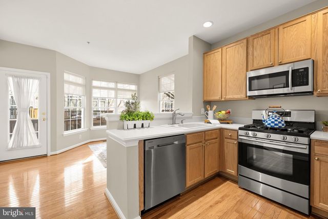 168 MARTIN LN, Alexandria, VA 22304