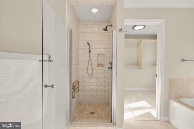 168 MARTIN LN, Alexandria, VA 22304